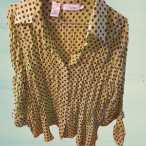 2 for $10 Naomi polka-dot top Md/